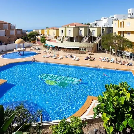 Fanabe Beach, сozy One-вedroom شقة